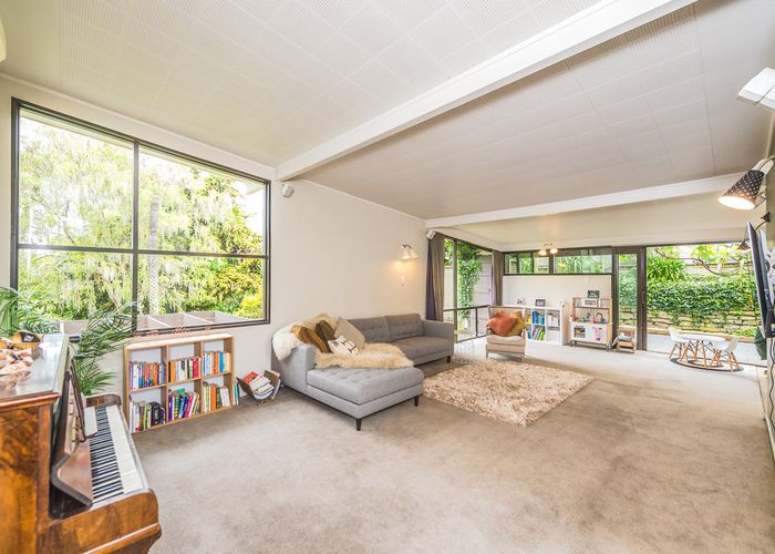  at 22 Kent Road, Saint Johns Hill, Whanganui