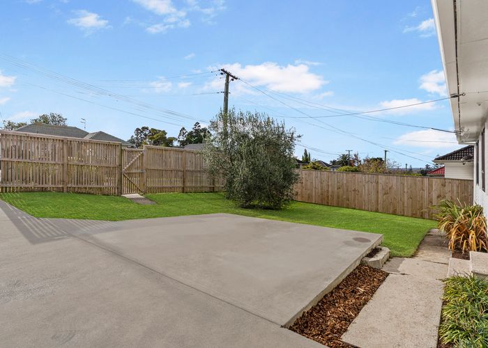  at 1 Kohekohe Street, New Lynn, Auckland