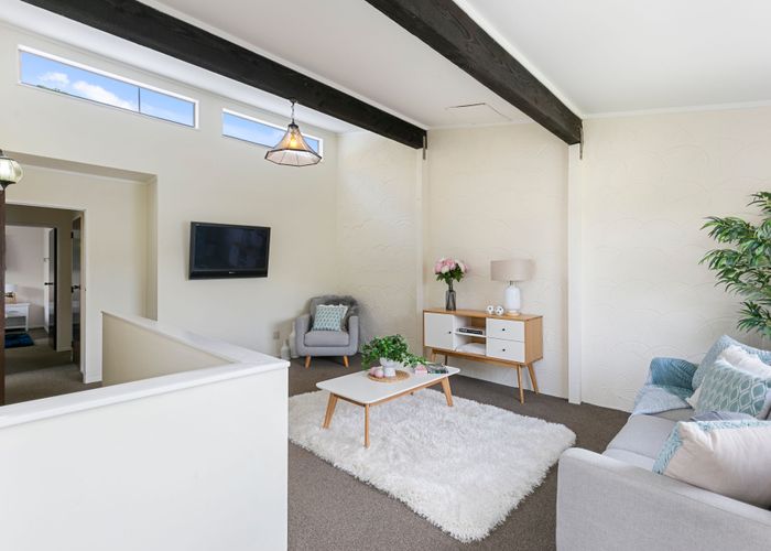  at 1/90 Allington Road, Karori, Wellington
