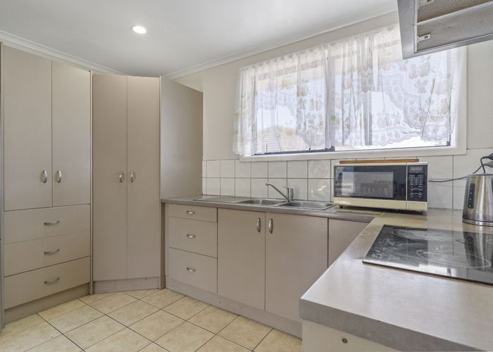  at 85 Vine Street, Mangere East, Auckland