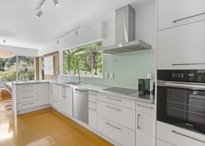  at 123 Braemar Road, Castor Bay, North Shore City, Auckland