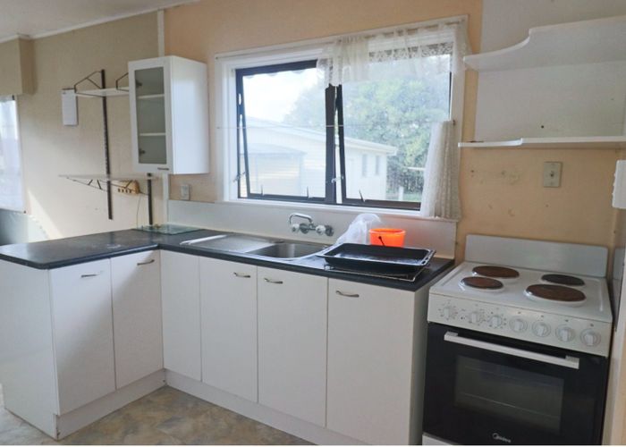  at 51 Clayton Ave, Otara, Manukau City, Auckland