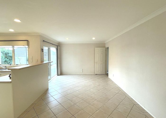  at 3 Brittas Place, East Tamaki, Manukau City, Auckland