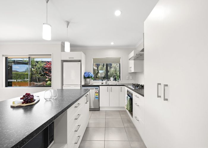  at 87B Dixon Road, Glenview, Hamilton
