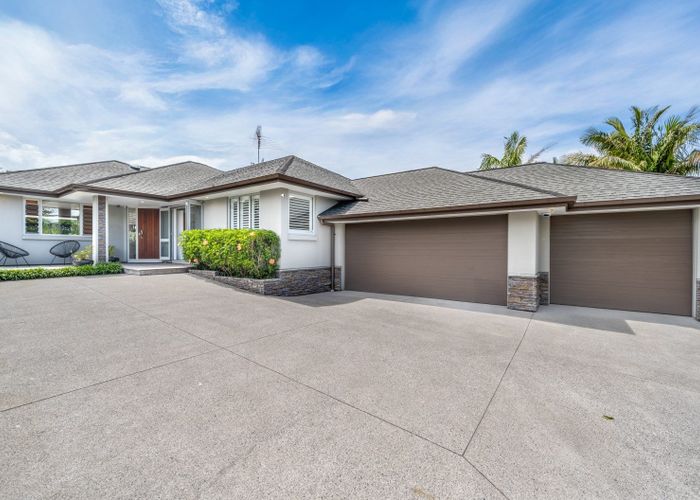  at 100 Beach Road, Mellons Bay, Manukau City, Auckland