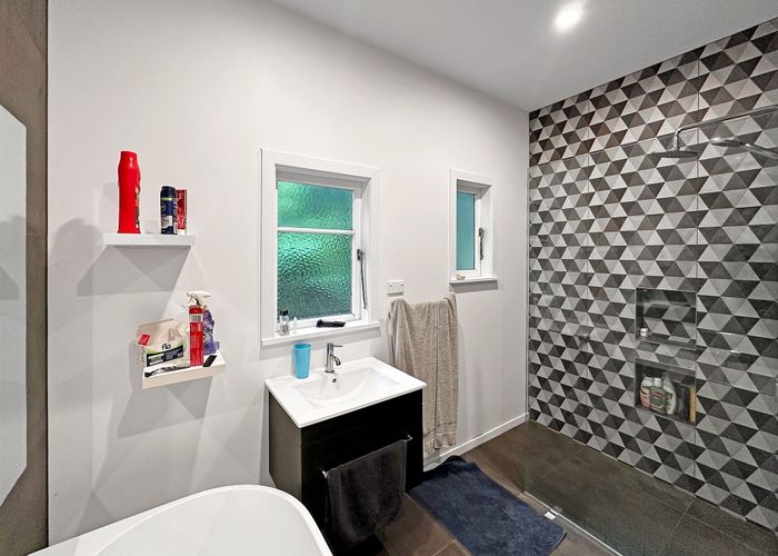  at 54 Moana Road, Kelburn, Wellington, Wellington