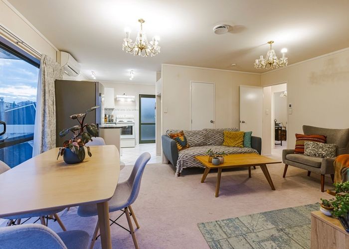  at 107 Pah Road, Cockle Bay, Auckland