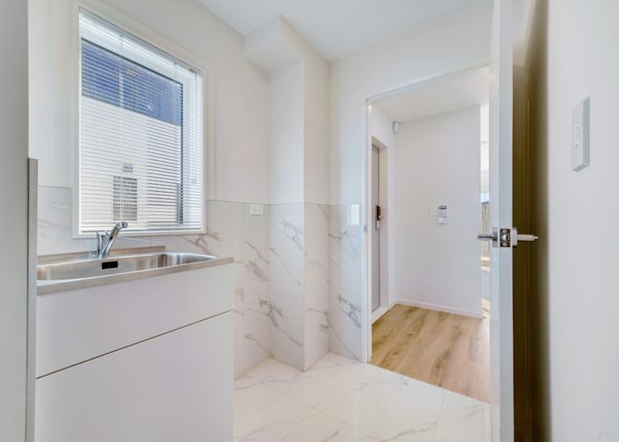  at 38D Aarts Avenue, Manurewa, Manukau City, Auckland