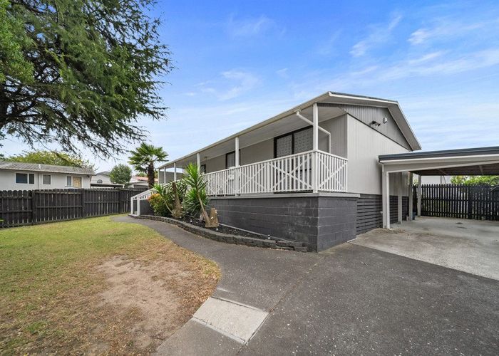 at 1/19 Nearco Street, Randwick Park, Manukau City, Auckland