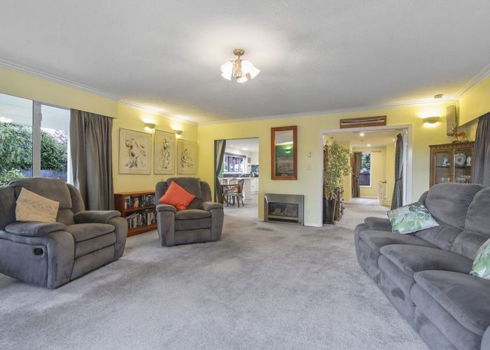  at 17 Hillcrest Place, Avonhead, Christchurch