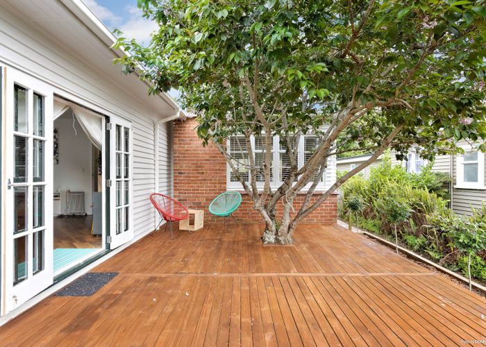  at 30 Phyllis Street, Mount Albert, Auckland