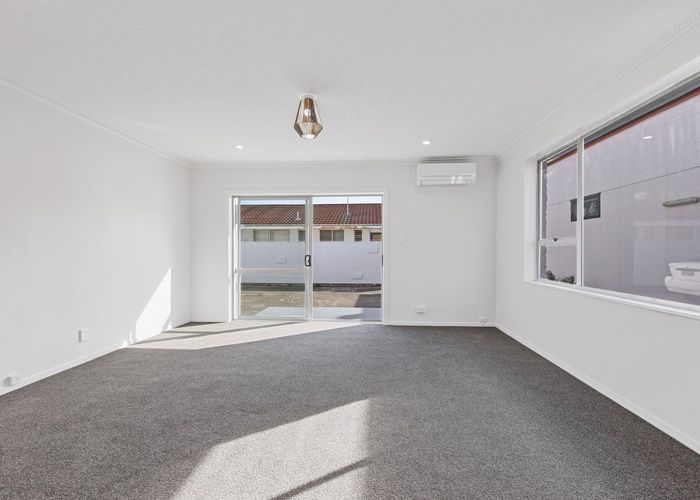  at 2/17 Frank Street, Papanui, Christchurch City, Canterbury