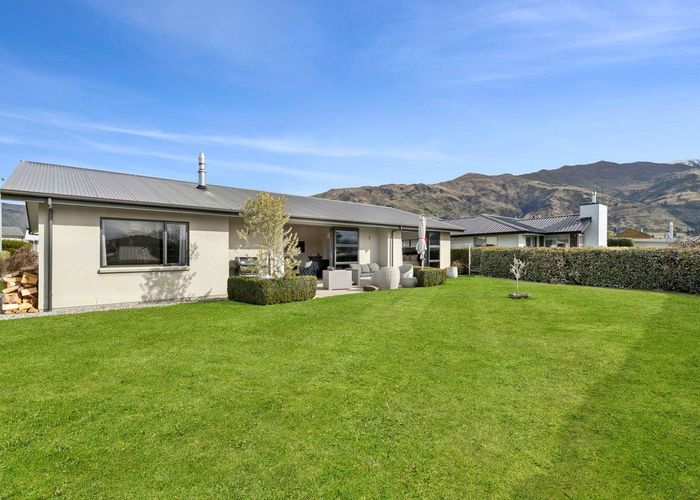  at 4 Daniels Terrace, Wanaka, Wanaka, Otago