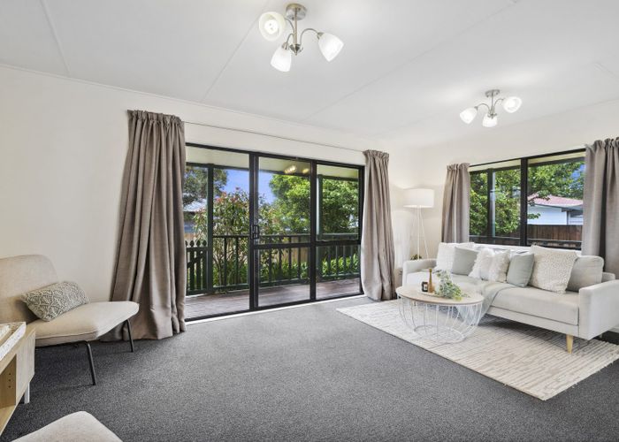  at 82 Queens Road, Waikanae Beach, Waikanae