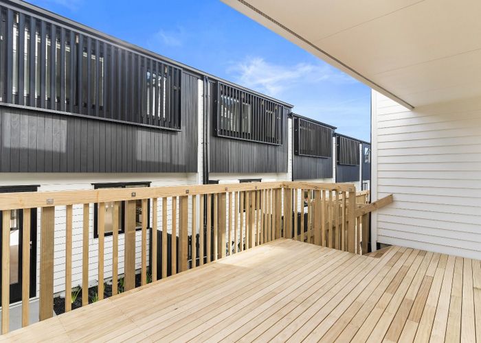 at 1/56 Salisbury Road, Birkdale, Auckland