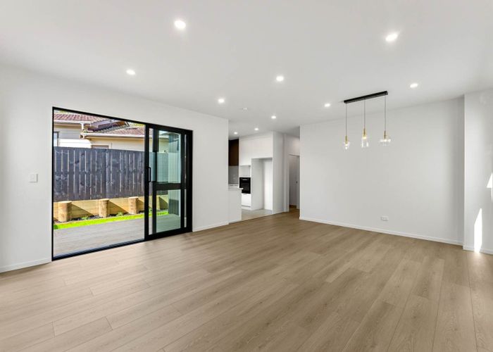  at 88A Hutchinsons Road, Bucklands Beach, Manukau City, Auckland