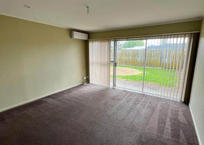  at 3/44 Muir Avenue, Mangere Bridge, Manukau City, Auckland