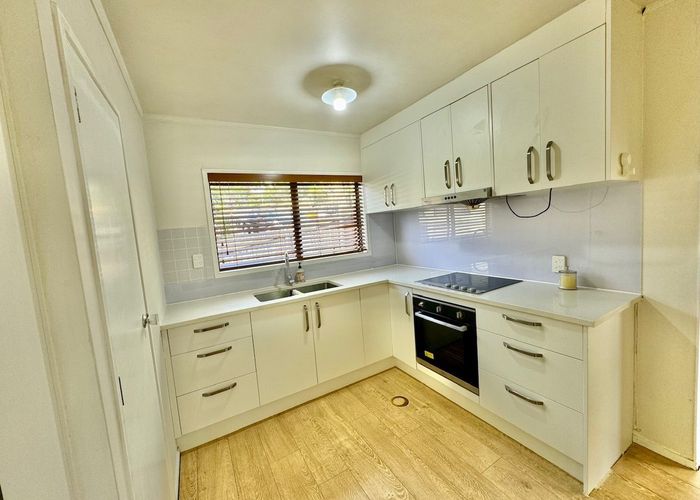 at 18 Banyan Drive, Totara Heights, Manukau City, Auckland