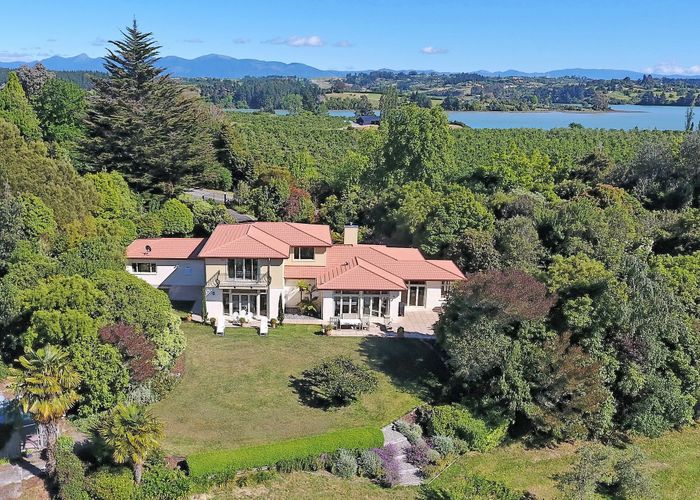  at 112 Bronte Road East, Bronte