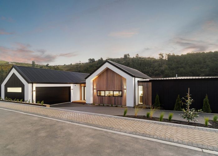  at 10 Flowers Lane, Cracroft, Christchurch City, Canterbury