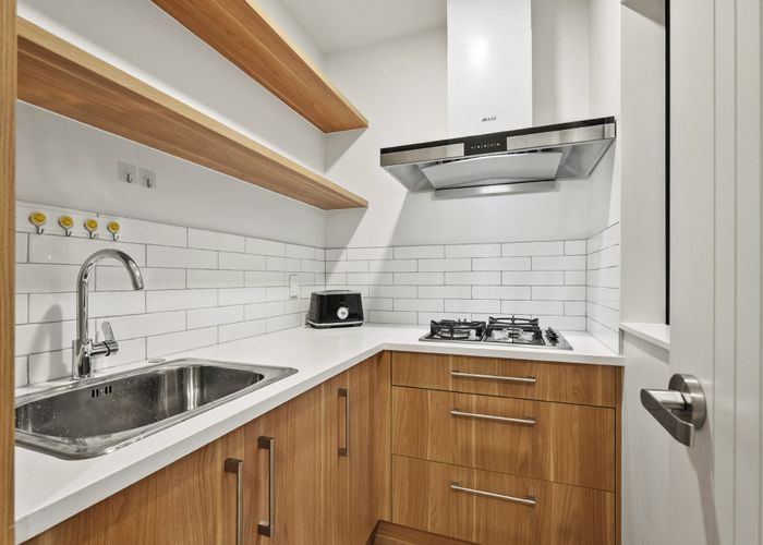  at 5/65 Francis Street, Hauraki, North Shore City, Auckland
