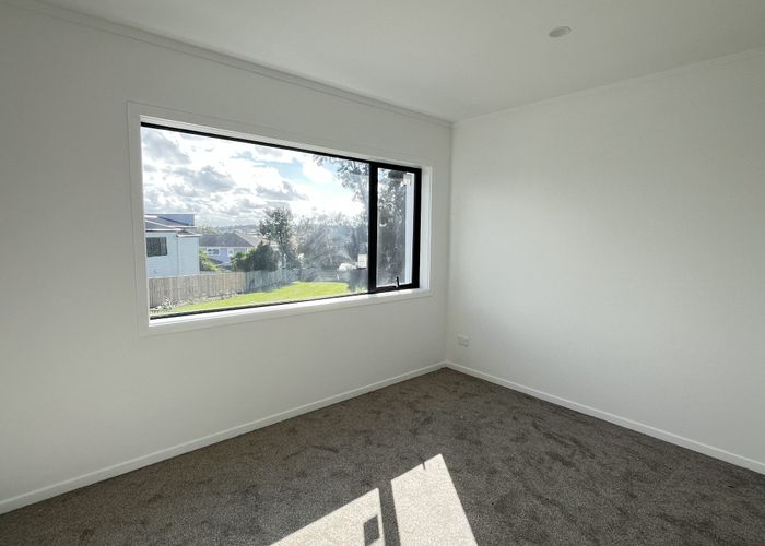  at 19 Yeoman Place, Howick, Manukau City, Auckland