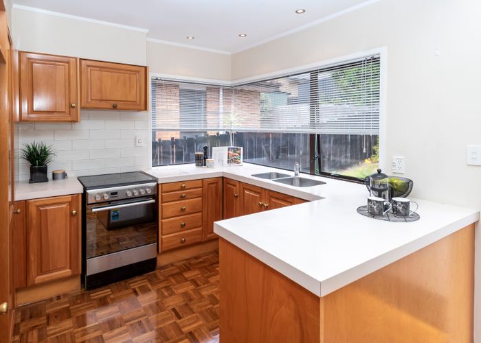  at 3/18 Meadowland Drive, Somerville, Auckland