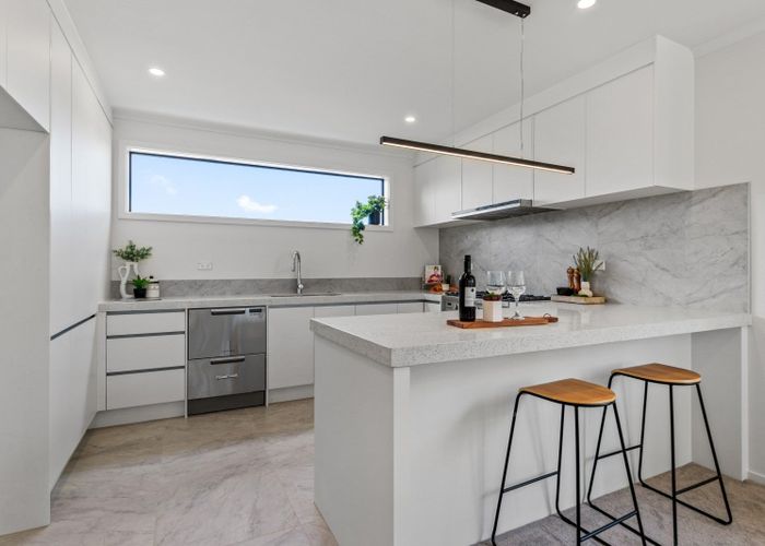  at 2 Brioti Lane, Flagstaff, Hamilton
