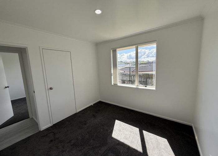  at 17 Elan Place, Stanmore Bay, Whangaparaoa