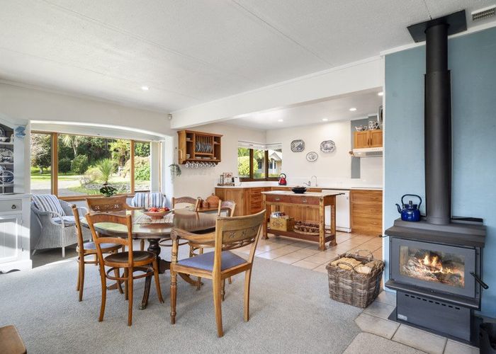  at 82C Kawaha Point Road, Kawaha Point, Rotorua, Bay Of Plenty