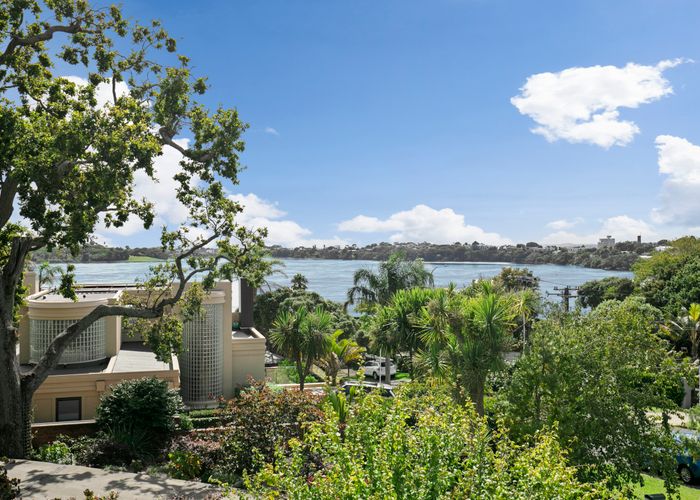  at 1/14 Rangitira Avenue, Takapuna, Auckland