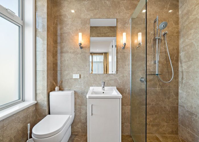  at 18 Holgate Road, Kohimarama, Auckland