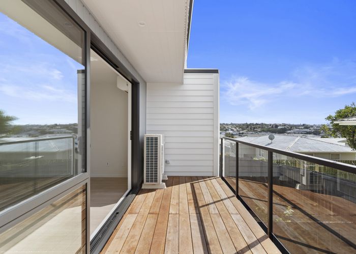  at 115A Bruce Road, Glenfield, Auckland