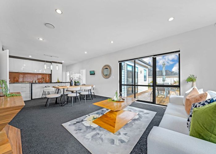  at 45 Castlederg Drive, Flat Bush, Auckland