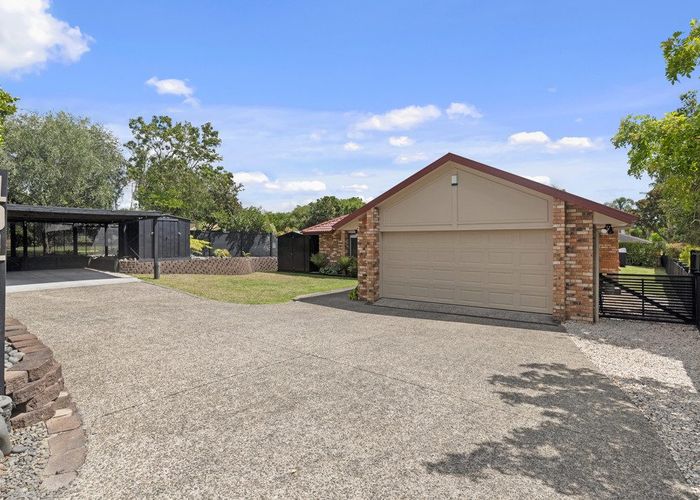  at 101 Te Wharau Drive, Greenhithe, Auckland