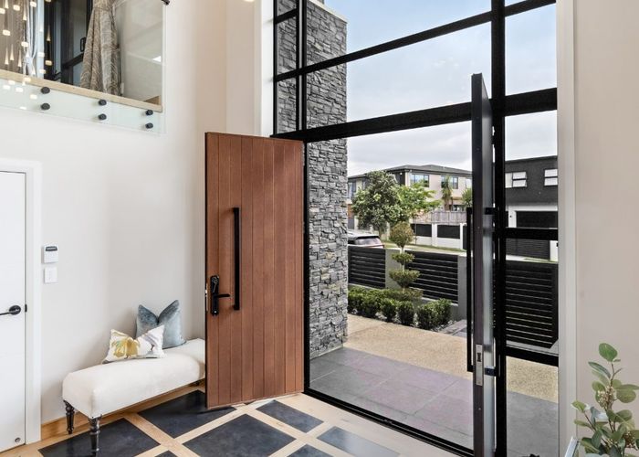  at 45 Armstrong Farm Drive, East Tamaki Heights, Manukau City, Auckland