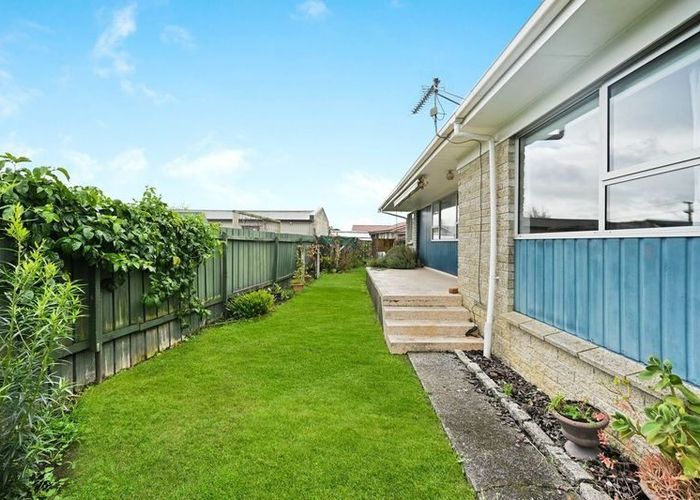  at 12B Leong Avenue, Dinsdale, Hamilton, Waikato