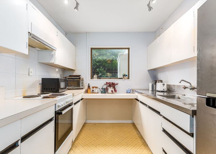  at 6/23 Tireti Road, Titahi Bay, Porirua, Wellington