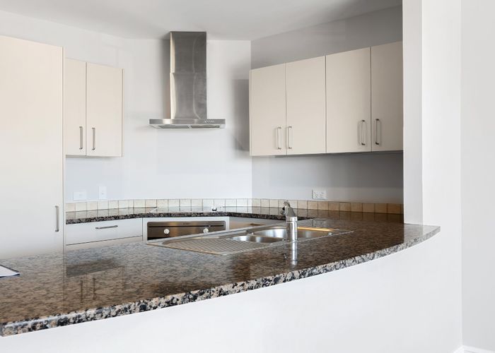  at 8/42 Marriner Street, Sumner, Christchurch City, Canterbury