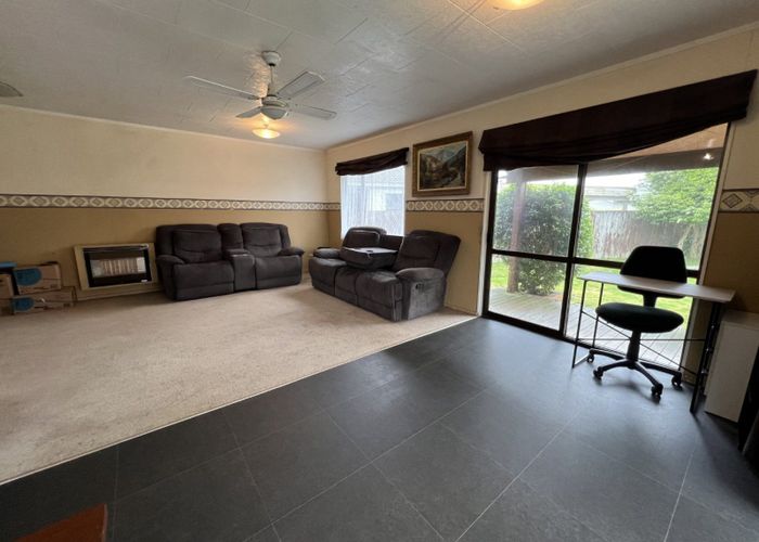  at 51 Raglan Avenue, Cloverlea, Palmerston North
