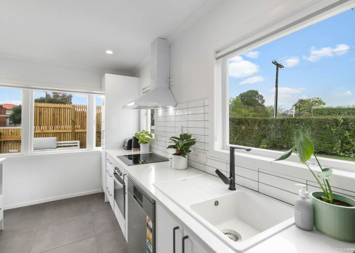  at 18 Meadow Street, Mount Wellington, Auckland