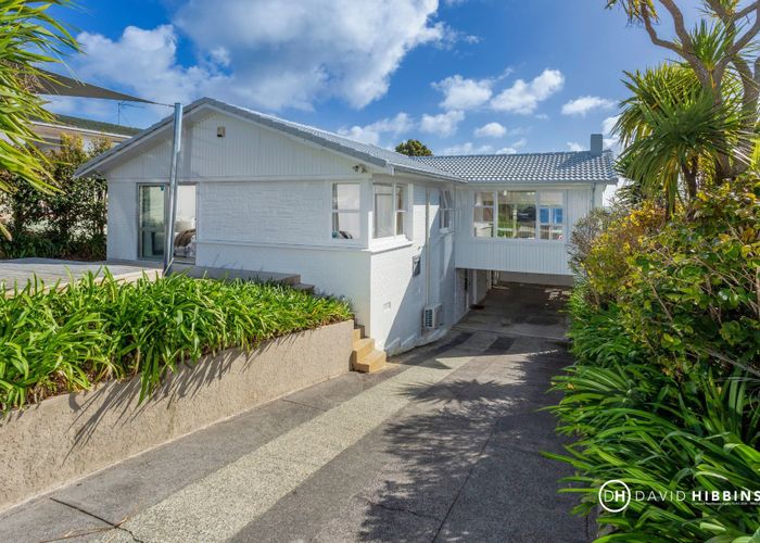  at 6 Monarch Avenue, Hillcrest, North Shore City, Auckland