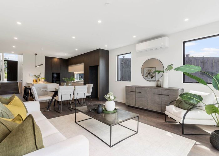  at 4 Tahuna Avenue, Orewa, Rodney, Auckland