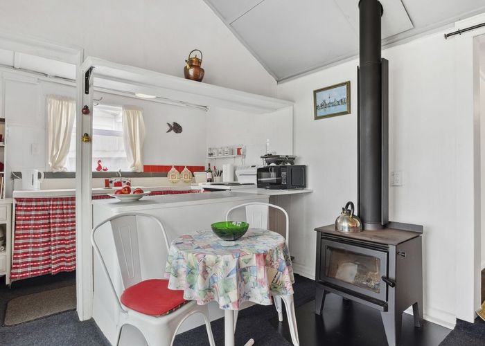  at 7 Taylor Street, Brighton, Dunedin