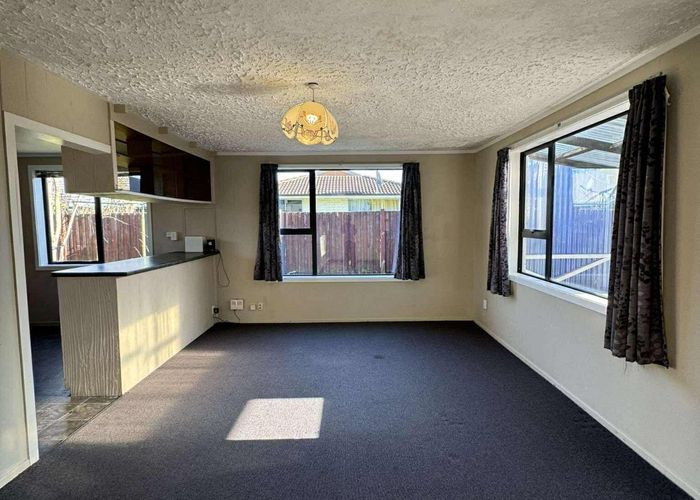  at 199B Queenspark Drive, Parklands, Christchurch City, Canterbury