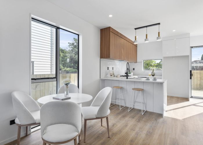 at 4/40 Hain Avenue, Mangere East, Manukau City, Auckland