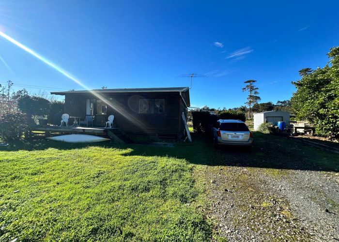  at 490 Paremoremo Road, Paremoremo, Auckland