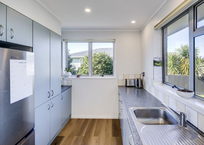  at 8 Lyttelton Crescent, Tamatea, Napier