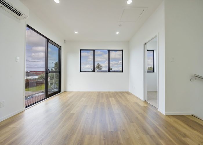  at 1A Edward Avenue, Henderson, Waitakere City, Auckland