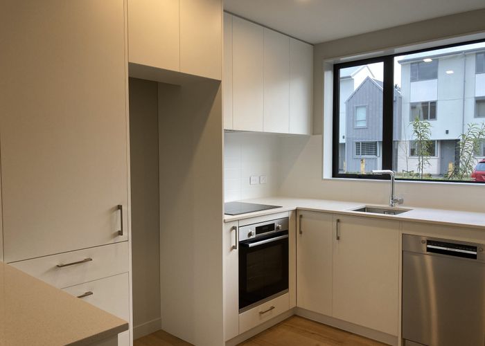 For rent 9 Te Ara O Te Amo Hohipene, Petone, Lower Hutt, Wellington